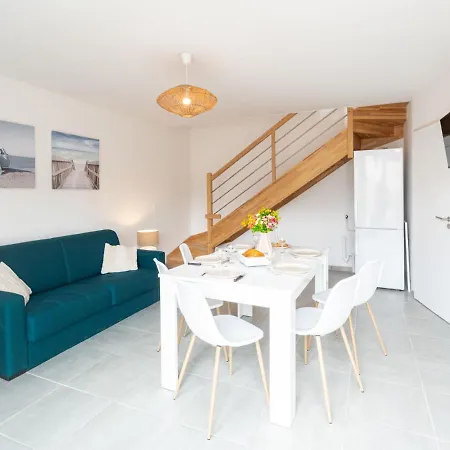 Soleil Couchant I03 By Interhome Appartement